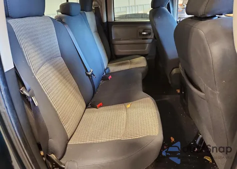 2011 Dodge Ram 1500 z USA, uszkodzony, nr VIN 1D7RV1GT3BS618733